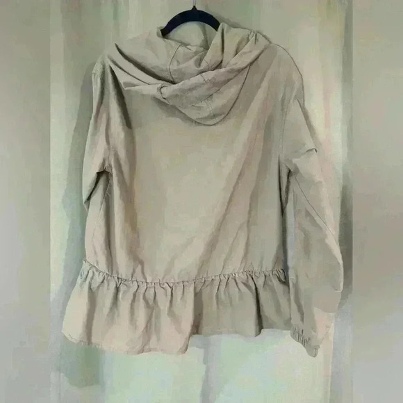 Women’s Pink Athletic Collections Windbreaker - Picture 2 of 6